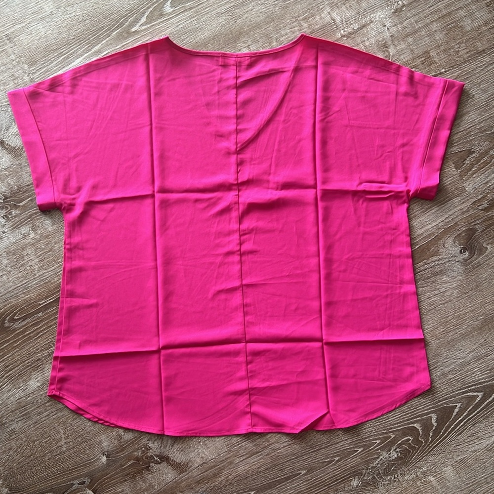 Zenana NWOT Pink Rolled Cuff V Neck Tee Shirt size 2X - Picture 8 of 10